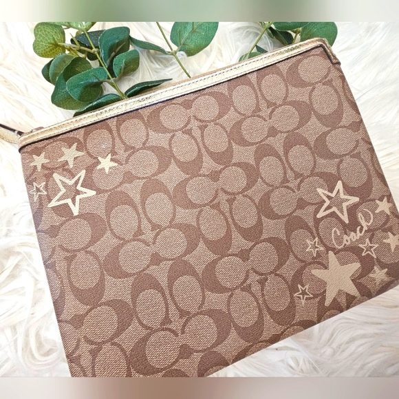 Coach Brown Signature Clutch - Picture 1 of 6